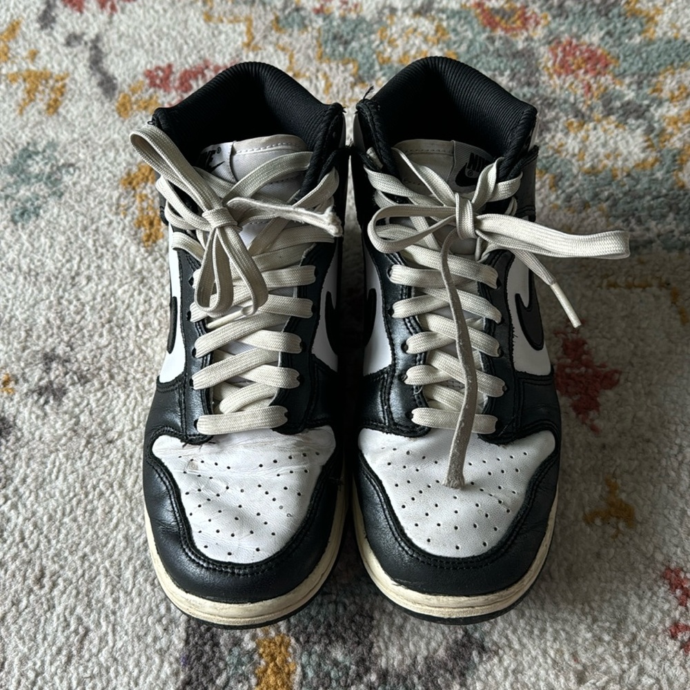 Nikes Hightops